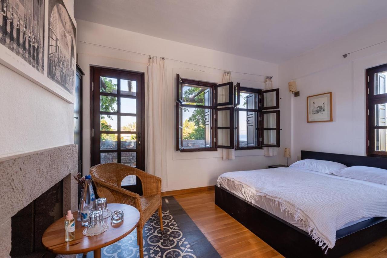 Akvaryum Hotel Bozcaada Bagian luar foto